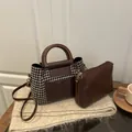 Σετ καφέ τσάντα tote με μοτίβο houndstooth, εσωτερικό τσαντάκι και ρυθμιζόμενο λουρί - Καφέ