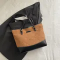 Sac cabas matelassé marron et noir en daim avec doubles anses pour le quotidien - Marron
