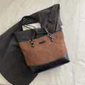 Braune und schwarze gesteppte Shopper-Tasche mit Leder-Stitching und Schultergurten - Braun