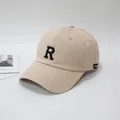 Gorra de béisbol beige de algodón con letra R bordada en negro y etiqueta lateral T-STAR - Ajustable / Beige