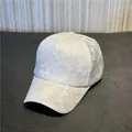 Atmungsaktive weiße Baseballkappe mit Spitzenstickerei für Sonnenschutz - Erwachsenengröße (Verstellbar) / Weiß