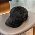 Berretto da baseball nero in peluche con ricamo M discreto ed elegante - Adulto, Regolabile / Nero