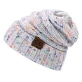 Berretto in maglia bianca maculata con toppa in pelle CC e risvolto per il calore - Bianco