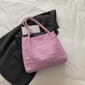 Sac cabas rose texturé chic avec poignées tissées sur blazer pour un look élégant - Rose (Sans Charme)