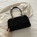 Borsa sottobraccio retrò in pelle scamosciata nera con doppie tasche e dettagli argento - Nero