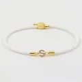 Mode weißes geflochtenes Armband mit funkelndem goldenem Buchstaben S Anhänger - Buchstabe A / Weiß