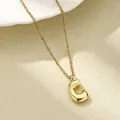 Poliertes 18K vergoldetes Bubble-Buchstabe C Anhängerhalskette mit feiner O-Kette - Buchstabe C / Gold