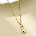 Polierte 18K vergoldete Halskette mit einem dicken Erdnuss-Anhänger an einer O-Kette - Buchstabe I / Gold