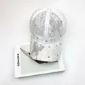 Gorra de béisbol de encaje blanco con mariposas de pedrería y diseño transpirable - Talla Adulto (Ajustable) / Blanco