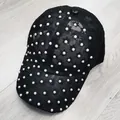 Berretto da baseball in pizzo nero da donna con perle e design in rete traspirante - Taglia unica per adulti (Regolabile) / Nero Perla Bianca