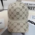 Cappellino da baseball beige alla moda con monogramma HR in strass e ricamo floreale - Taglia Adulto (Regolabile) / Beige