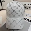 Cappellino da baseball in cotone bianco con strass scintillanti e motivi di lettere HR - Taglia Adulto (Regolabile) / Bianco