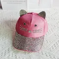 Berretto da baseball rosa con orecchie da gatto, strass argento e motivo gattino - Rosso anguria