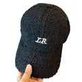 Gorra de béisbol negra de forro polar con bordado de letras LR para el invierno - Talla Adulto (Ajustable) / Bordado "LR" / Negro