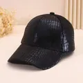 Gorra de béisbol negra de cuero sintético con patrón de cocodrilo y visera curva moderna - Talla Adulto (Ajustable) / Negro