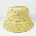 Detailansicht gelber Fischerhut mit bunten Strasssteinen und abstrakten Sternen-Mustern - M(56-58cm) / Khaki mit bunten Strasssteinen