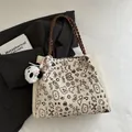 Knitted bear print tote bag in cream white with brown handles and panda charm - Creamy White With Coffee Pattern (With Panda Pendant)