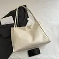 Sac fourre-tout crème minimaliste à grande capacité avec texture en similicuir mat - Blanc Cassé (Sans Pendentif)