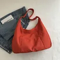 Grand sac fourre-tout en toile rouge brique avec large bandoulière réglable pour le quotidien - Orange