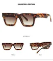 Lunettes de soleil carrées écailles classiques avec verres dégradés marron vus de face - Monture Léopard Verres Dégradés Thé