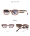 Tres ángulos de gafas de sol poligonales rosa beige con lentes degradadas gris - Montura Rosa Beige Lentes Degradadas Grises