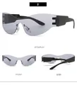 Vue triple de lunettes de soleil grises surdimensionnées sans monture avec verre intégré - Gris Clair