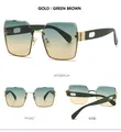 Drei Ansichten einer übergroßen randlosen Sonnenbrille mit Verlaufsgläsern und Goldrahmen - Grüner Rahmen Grüngelbe Linse