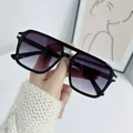 Fashionable square frame sunglasses with black glossy finish and purple gradient lenses - Black Frame Gradient Gray Lens
