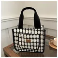 Bolso tote de tweed a cuadros blancos y negros con asas dobles y parche de cuero - Cuadros Blancos