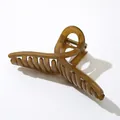 Große Haarklammer in Bernstein-Optik aus transparentem Harz mit goldener Metallfeder - Dunkelbernstein (13cm)