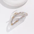 Dettaglio molletta per capelli in marmo grigio con foglie d'oro e molla metallica - Grigio Marmo Oro (C)