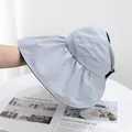 Light grey wide brim sun hat with stylish pleats and UV protection for women - Gray