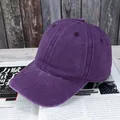 Vintage-gewaschene dunkelviolette Denim-Baseballkappe mit Distressed-Look und Riemen - Verstellbar / Lila