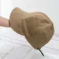 Détail de la casquette d'hiver kaki montrant la doublure polaire et la sangle réglable - Réglable / Khaki Foncé
