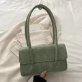 Retro hellgrüne Schultertasche aus PU-Leder mit Öl-Wachs-Finish und Vintage-Textur - Grün