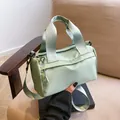 Bolso bandolera versátil de nailon verde menta con gran capacidad y cierre de cremallera - Verde