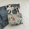 Borsa tote in jacquard floreale con motivi vintage e tracolla regolabile rimovibile - Motivo Floreale Chiaro