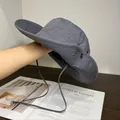 Dettaglio cappello da sole in nylon ad asciugatura rapida con laccio e bottone metallico - L (59-63cm) / Grigio