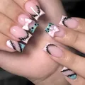 Faux ongles carrés courts avec imprimé léopard et nœuds 3D noirs pour un usage quotidien - Style Chat Dessin Animé Nœud 3D (YS802)