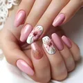 Unghie finte a ballerina rosa e bianche con motivi di gigli e glitter dorati luminosi - Stile Giglio Rosa Bianco Brillantini Oro (YS650)