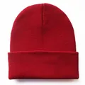 Rote Strickmütze für Winterski mit Rippenstruktur und Umschlagsaum im Unisex-Stil - Burgunderrot
