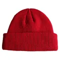Rote hexagonale Strickmütze für Herren und Damen mit einem gerippten Textur Design - Burgunderrot