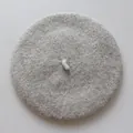 Détail du béret pour enfants en laine gris clair avec tige supérieure et feutre doux - Taille unique / Gris clair