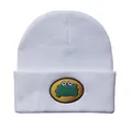 Berretto in maglia bianca con toppa ricamata a forma di rana sul bordo risvoltato - Regolabile / Bianco