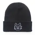Schwarze Strickmütze mit niedlichem Katzen-Stickmotiv mit großen Augen und Zunge raus - Verstellbar / Süße Katze Stil (Schwarz)