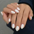 Short round pearl white aurora chrome nails with a minimalist oval mirror finish - 32 Pieces/Pack / Pearl White (YS2622-1)
