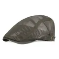 Détail de la casquette plate en maille vert olive avec tissu respirant et boucle réglable - Réglable / Vert Militaire