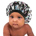 Gorro de dormir de satén para niños en negro con estampados de unicornios y arcoíris - Negro