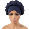 Turbante blu navy in seta di latte con treccia spessa e design a nodo incrociato - Regolabile / Blu navy