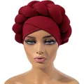 Turbante a treccia bordeaux in morbido tessuto di seta di latte elastico per donna - Regolabile / Borgogna
